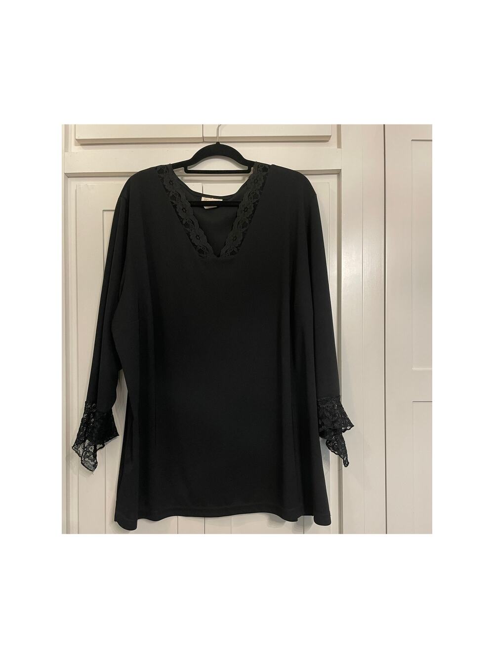 Roaman's Black v neck blouse with lace detail 28W